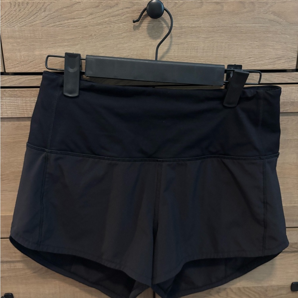 Lululemon High-Rise Speed Up Short Black Size 4